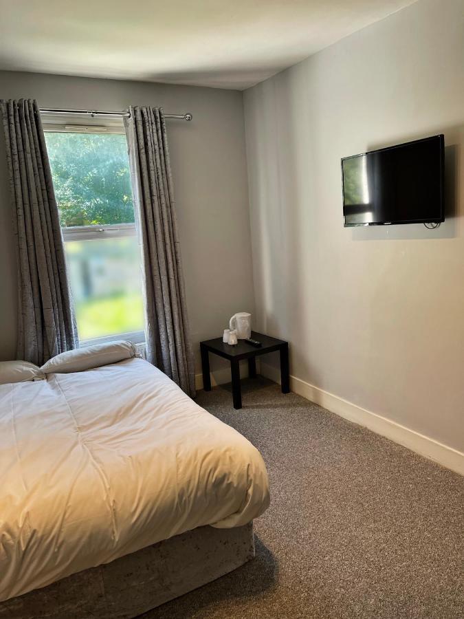 Buller Hotel - London Кройдон Экстерьер фото
